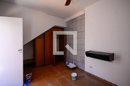 Casa à venda com 198m², 3 quartos e 2 vagas Casa à venda com 198m², 3 quartos e 2 vagasEdicula - Sala/Quarto