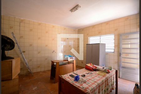 Casa à venda com 198m², 3 quartos e 2 vagas Casa à venda com 198m², 3 quartos e 2 vagasEdicula - Cozinha