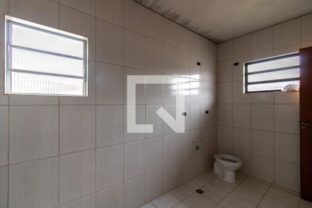 Casa à venda com 261m², 4 quartos e 8 vagas Casa à venda com 261m², 4 quartos e 8 vagasBanheiro da Suíte
