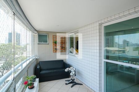 Apartamento à venda com 104m², 2 quartos e 3 vagasVaranda gourmet