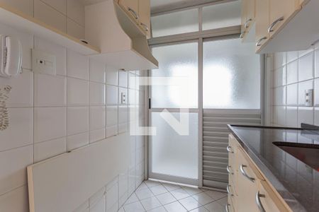 Apartamento à venda com 55m², 2 quartos e 1 vaga Apartamento à venda com 55m², 2 quartos e 1 vagaCozinha