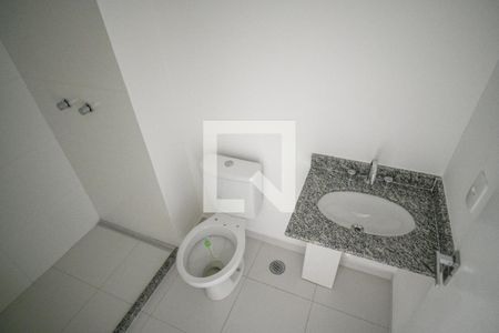 Apartamento à venda com 57m², 2 quartos e 1 vaga Apartamento à venda com 57m², 2 quartos e 1 vagaBanheiro