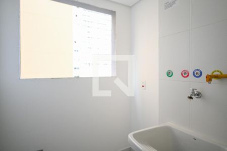 Apartamento à venda com 57m², 2 quartos e 1 vaga Apartamento à venda com 57m², 2 quartos e 1 vagaÁrea de Serviço