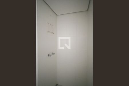 Apartamento à venda com 57m², 2 quartos e 1 vaga Apartamento à venda com 57m², 2 quartos e 1 vagaBanheiro