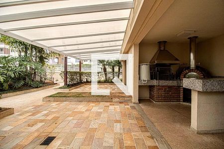 Apartamento à venda com 72m², 3 quartos e 1 vaga Apartamento à venda com 72m², 3 quartos e 1 vagaÁrea comum - Churrasqueira