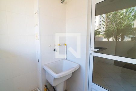 Apartamento à venda com 72m², 3 quartos e 1 vaga Apartamento à venda com 72m², 3 quartos e 1 vagaLavanderia