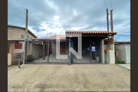 Casa à venda com 120m², 2 quartos e 2 vagasFachada