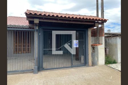 Casa à venda com 120m², 2 quartos e 2 vagasFachada