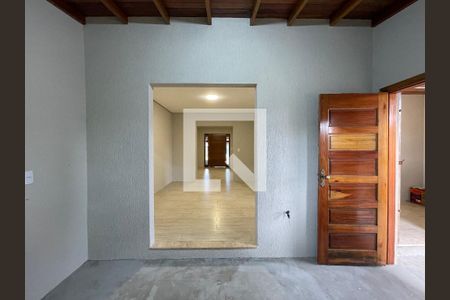 Casa à venda com 120m², 2 quartos e 2 vagasEntrada