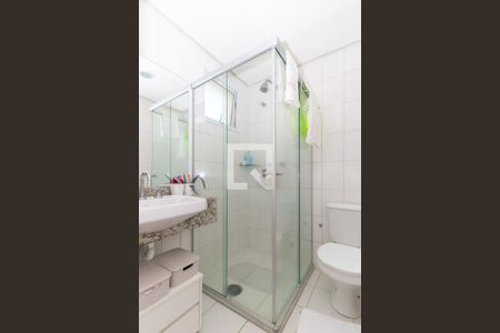 Apartamento à venda com 151m², 3 quartos e 3 vagas Apartamento à venda com 151m², 3 quartos e 3 vagasBanheiro da Suíte 2