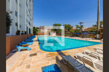 Apartamento à venda com 57m², 3 quartos e 1 vaga Apartamento à venda com 57m², 3 quartos e 1 vagaÁrea comum - Piscina