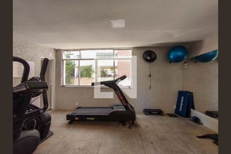 Apartamento à venda com 57m², 3 quartos e 1 vaga Apartamento à venda com 57m², 3 quartos e 1 vagaÁrea comum - Academia