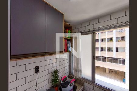 Apartamento à venda com 57m², 3 quartos e 1 vaga Apartamento à venda com 57m², 3 quartos e 1 vagaÁrea de Serviço