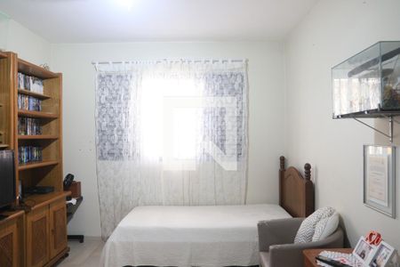 Casa à venda com 140m², 4 quartos e 2 vagasQuarto