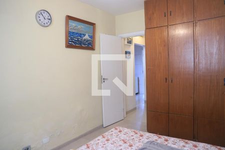 Casa à venda com 140m², 4 quartos e 2 vagasSuíte