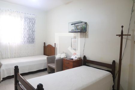 Casa à venda com 140m², 4 quartos e 2 vagasQuarto