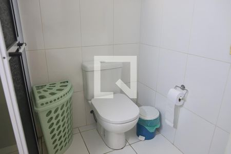 Casa à venda com 140m², 4 quartos e 2 vagasBanheiro Social