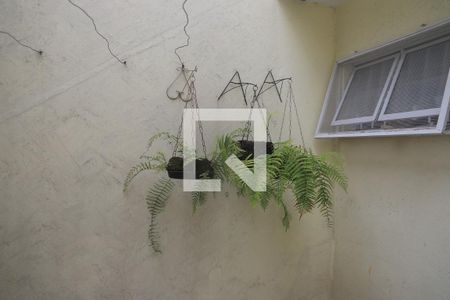 Casa à venda com 140m², 4 quartos e 2 vagasQuintal
