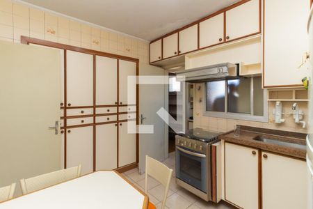 Apartamento à venda com 89m², 3 quartos e 2 vagas Apartamento à venda com 89m², 3 quartos e 2 vagasCozinha