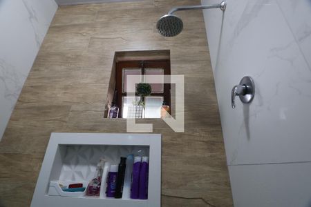 Casa à venda com 200m², 3 quartos e 5 vagasBanheiro 1