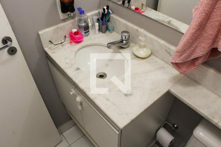 Apartamento à venda com 75m², 3 quartos e 2 vagasBANHEIRO DA SUITE