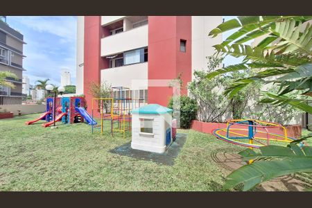Apartamento à venda com 57m², 2 quartos e 2 vagas Apartamento à venda com 57m², 2 quartos e 2 vagasÁrea comum - Playground