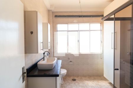 Apartamento para alugar com 110m², 3 quartos e sem vaga Apartamento para alugar com 110m², 3 quartos e sem vagaBanheiro