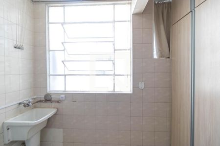 Apartamento para alugar com 110m², 3 quartos e sem vaga Apartamento para alugar com 110m², 3 quartos e sem vagaÁrea de Serviço