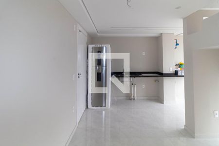Sala de apartamento para alugar com 1 quarto, 56m² em Vila Santa Clara, São Paulo