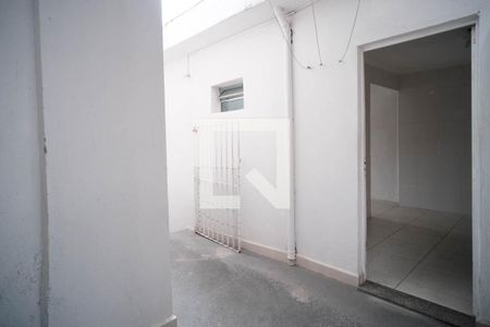 Casa à venda com 180m², 1 quarto e 1 vaga Casa à venda com 180m², 1 quarto e 1 vagaÁrea de Serviço