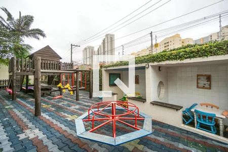 Apartamento à venda com 65m², 3 quartos e 1 vagaÁrea comum