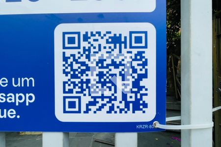 Casa à venda com 300m², 4 quartos e 6 vagasKRZR-80