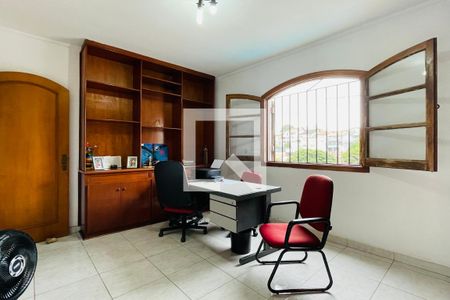 Casa à venda com 300m², 4 quartos e 6 vagasSuíte 4