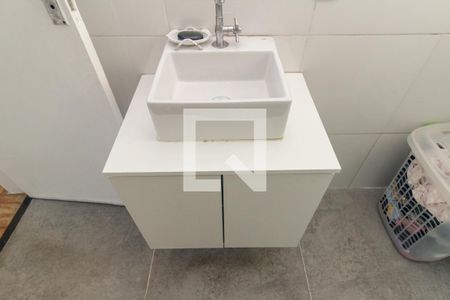 Apartamento à venda com 97m², 2 quartos e sem vaga Apartamento à venda com 97m², 2 quartos e sem vagaBanheiro