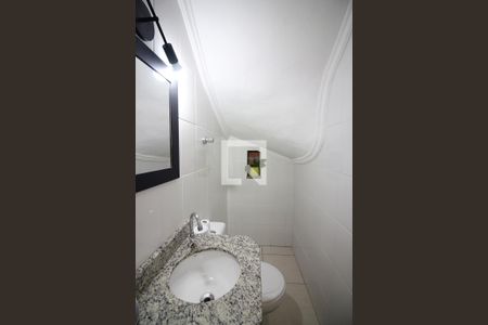 Casa à venda com 201m², 3 quartos e 2 vagasLavabo