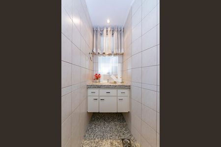 Apartamento para alugar com 160m², 3 quartos e 3 vagasLavabo