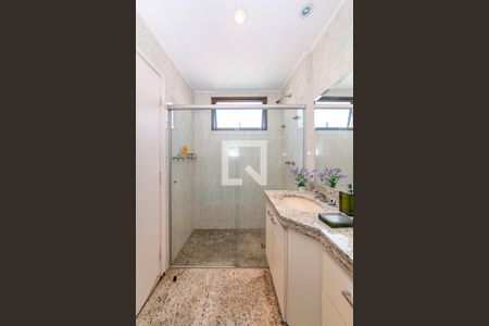 Apartamento para alugar com 160m², 3 quartos e 3 vagasBanheiro da Suíte