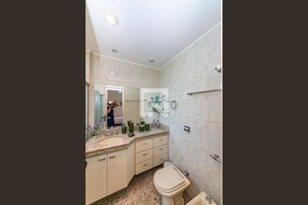 Apartamento para alugar com 160m², 3 quartos e 3 vagasBanheiro da Suíte