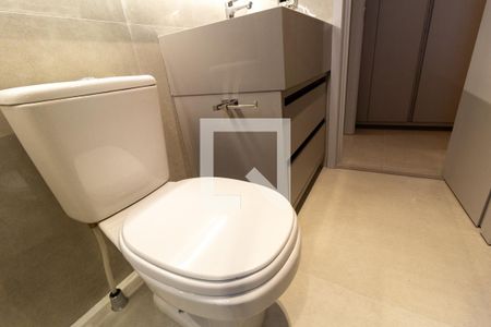 Apartamento para alugar com 55m², 2 quartos e 2 vagas Apartamento para alugar com 55m², 2 quartos e 2 vagasBanheiro da Suíte