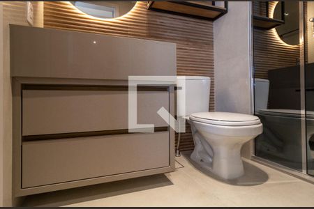 Apartamento para alugar com 55m², 2 quartos e 2 vagas Apartamento para alugar com 55m², 2 quartos e 2 vagasBanheiro