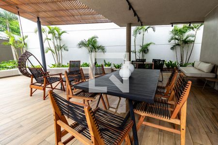 Apartamento para alugar com 55m², 2 quartos e 2 vagas Apartamento para alugar com 55m², 2 quartos e 2 vagasÁrea comum - Churrasqueira