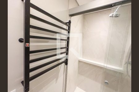 Apartamento à venda com 91m², 3 quartos e 2 vagasBanheiro