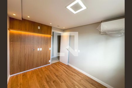 Apartamento à venda com 91m², 3 quartos e 2 vagasQuarto 