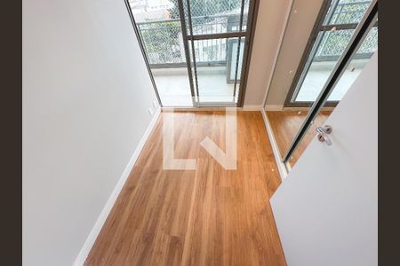 Apartamento à venda com 91m², 3 quartos e 2 vagasQuarto 