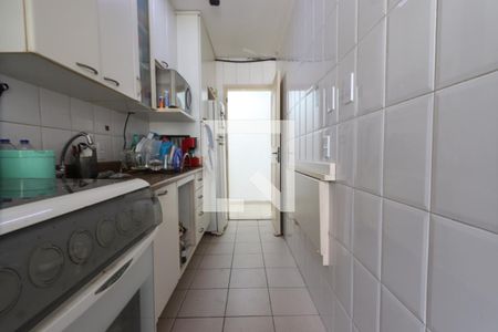 Apartamento à venda com 78m², 2 quartos e 2 vagasCozinha
