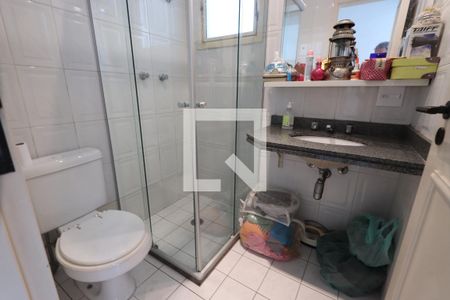 Apartamento à venda com 78m², 2 quartos e 2 vagasBanheiro Social