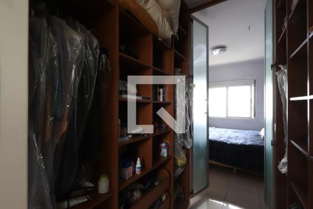 Apartamento à venda com 78m², 2 quartos e 2 vagasCloset da suíte