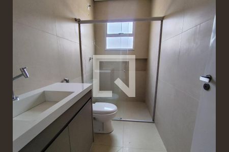 Apartamento à venda com 118m², 3 quartos e 1 vaga Apartamento à venda com 118m², 3 quartos e 1 vagaBanheiro