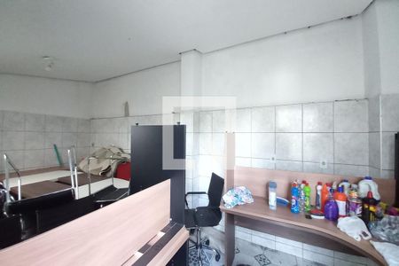 Casa à venda com 480m², 3 quartos e 2 vagas Casa à venda com 480m², 3 quartos e 2 vagasLavanderia