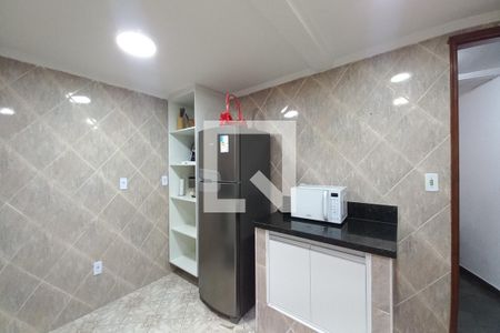 Casa à venda com 480m², 3 quartos e 2 vagas Casa à venda com 480m², 3 quartos e 2 vagasCozinha